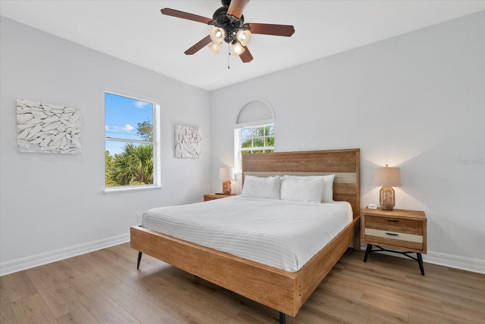 3508 LA PALOMA AVE