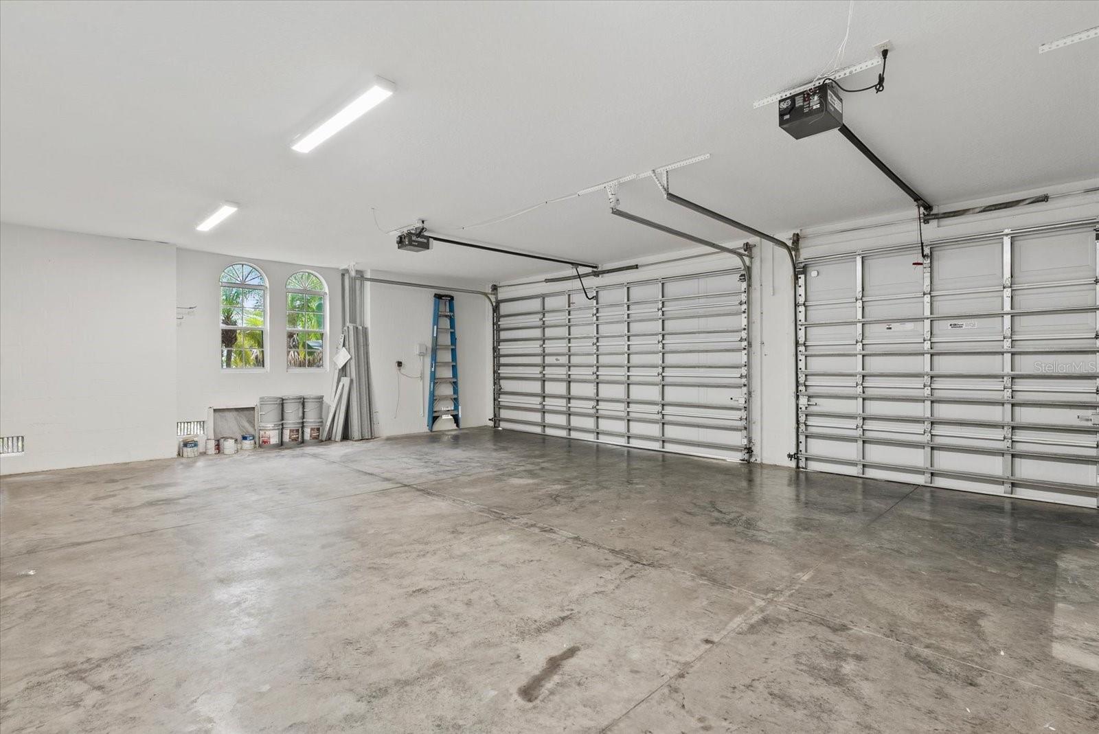 3508 LA PALOMA AVE