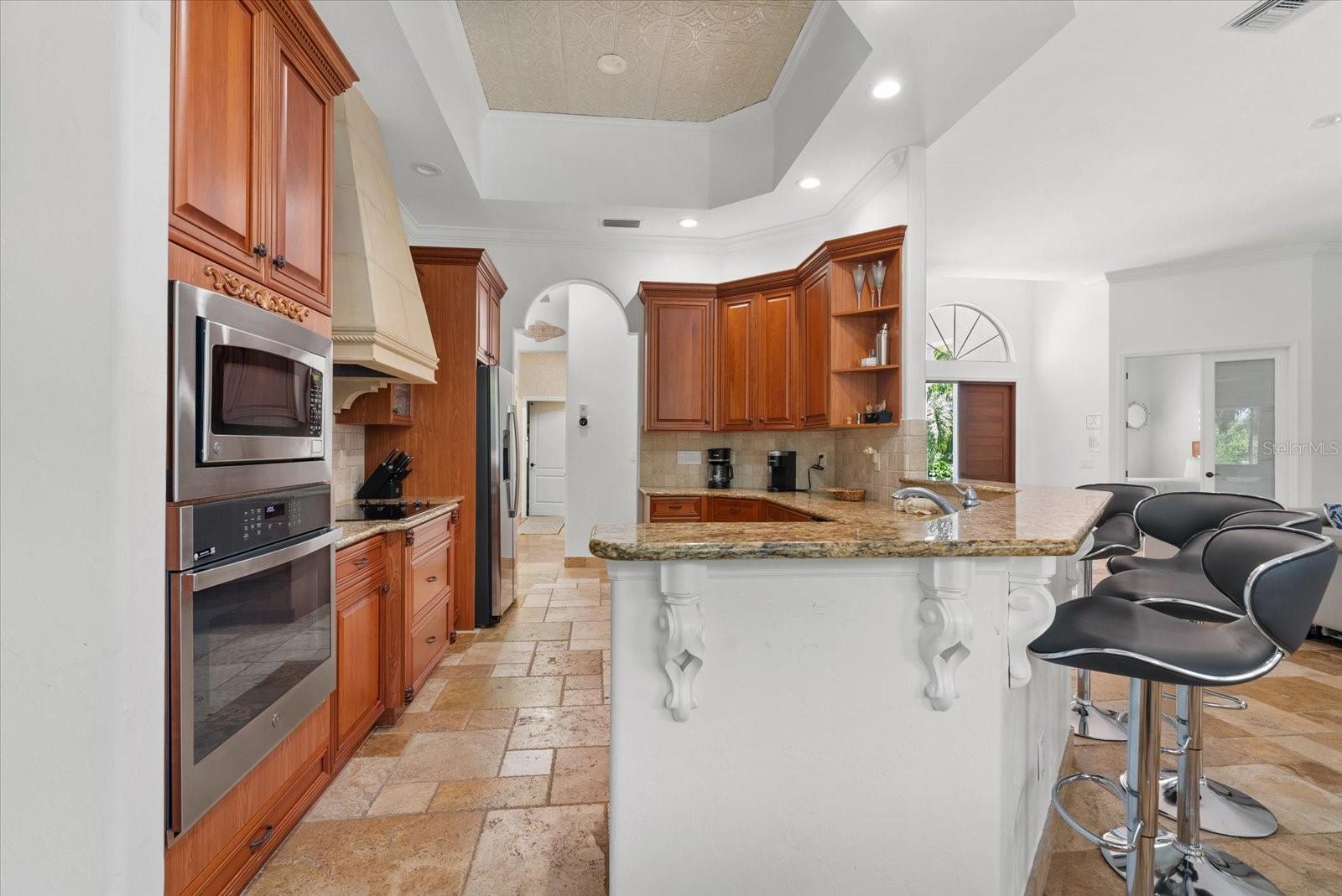 3508 LA PALOMA AVE