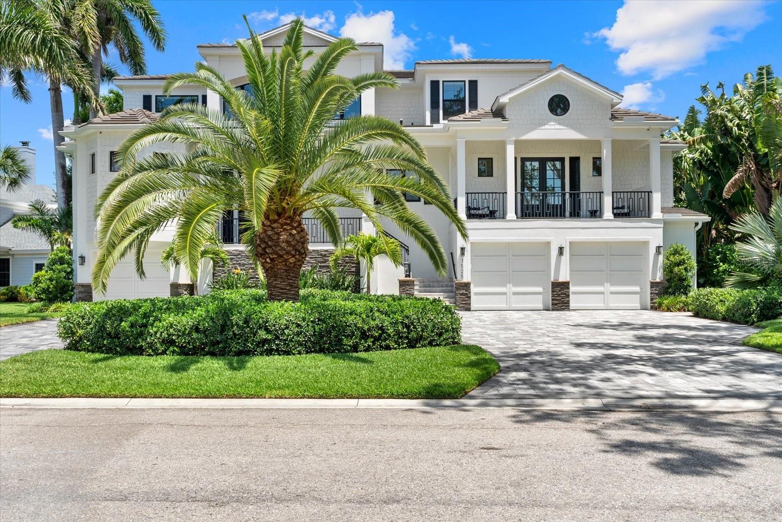 1525 MALLARD LN