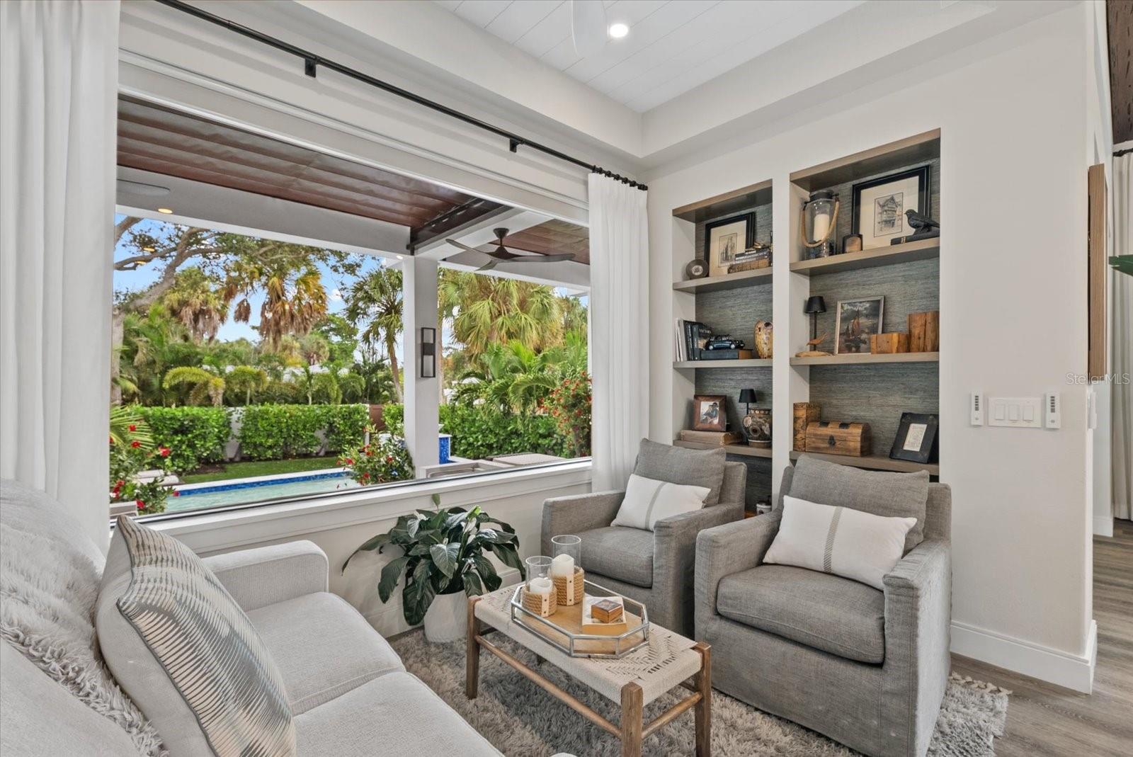 5307 AVENIDA DEL MARE
