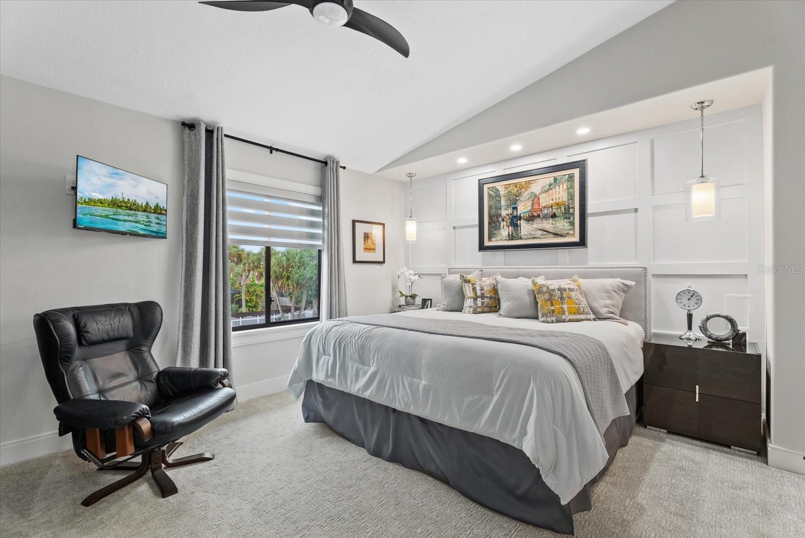 5307 AVENIDA DEL MARE