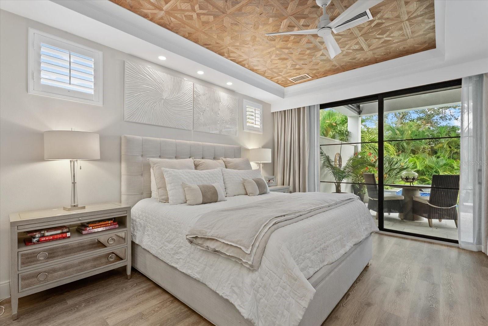 5307 AVENIDA DEL MARE