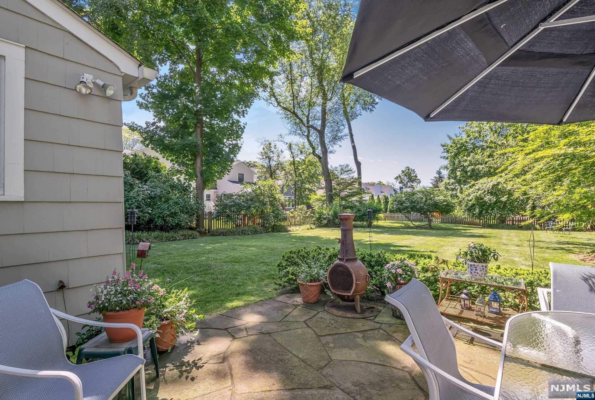 656 Sherwood Road
