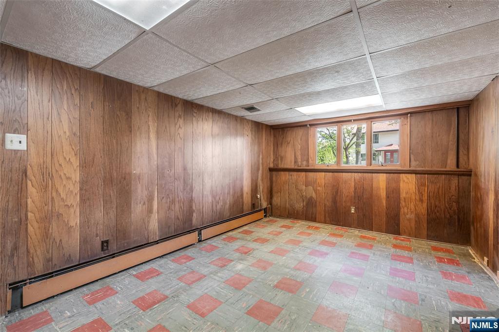7 Chestnut Place