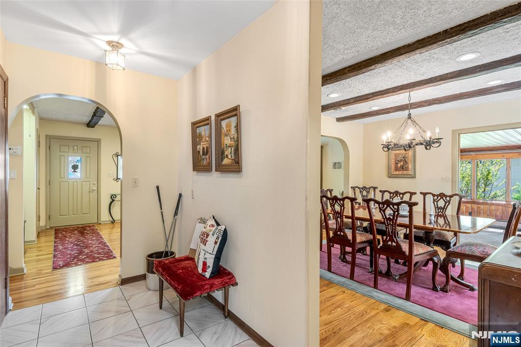 7 Chestnut Place