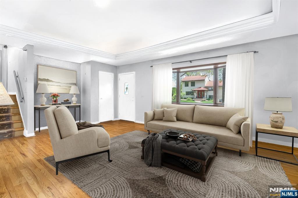 7 Chestnut Place