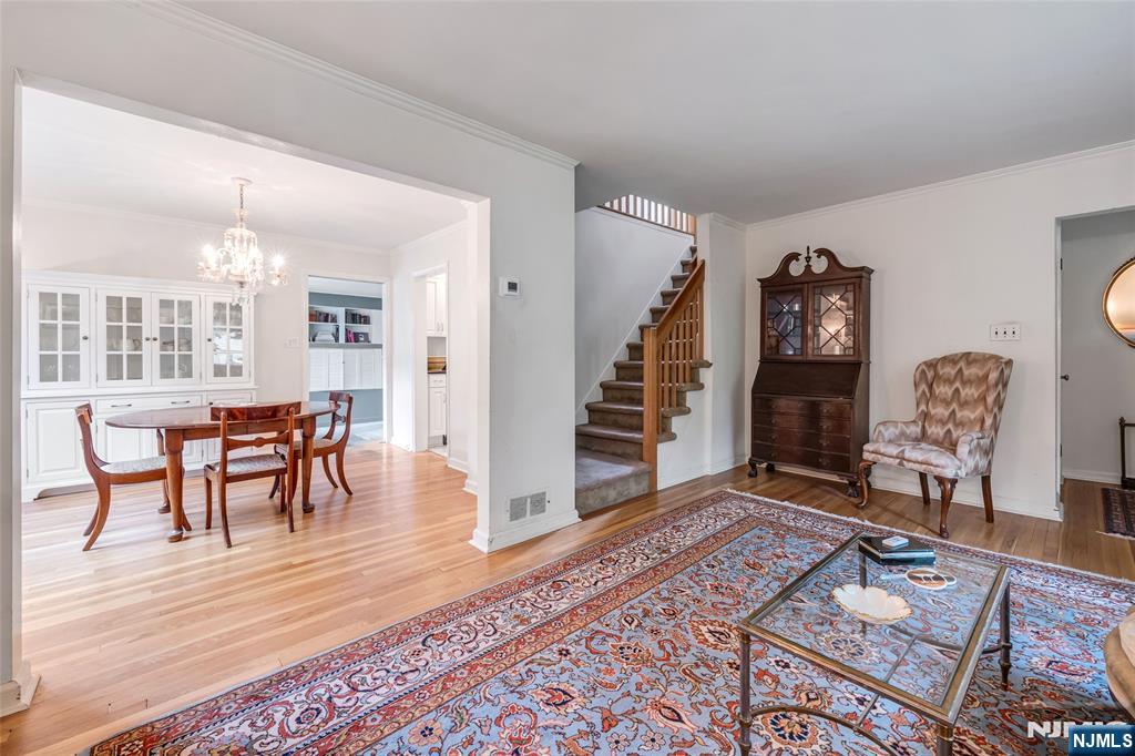 330 Vesta Court