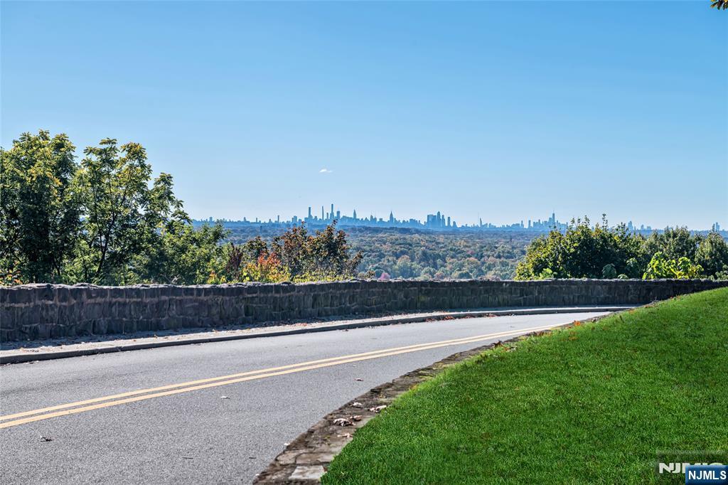 330 Vesta Court