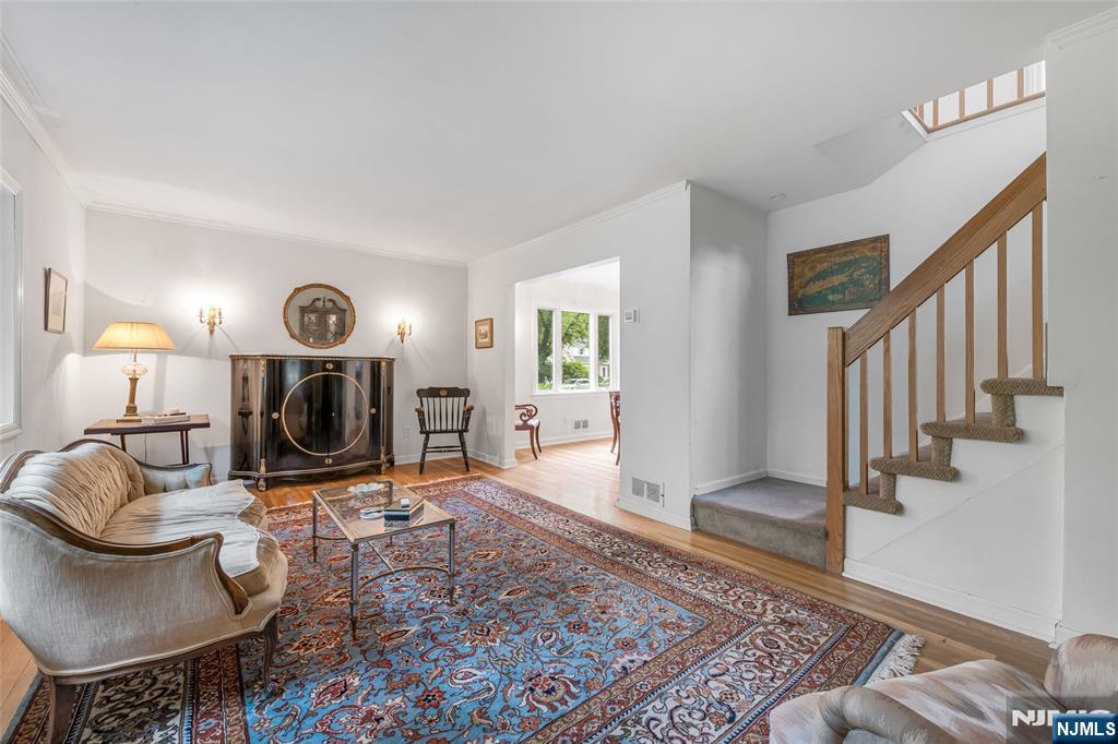 330 Vesta Court