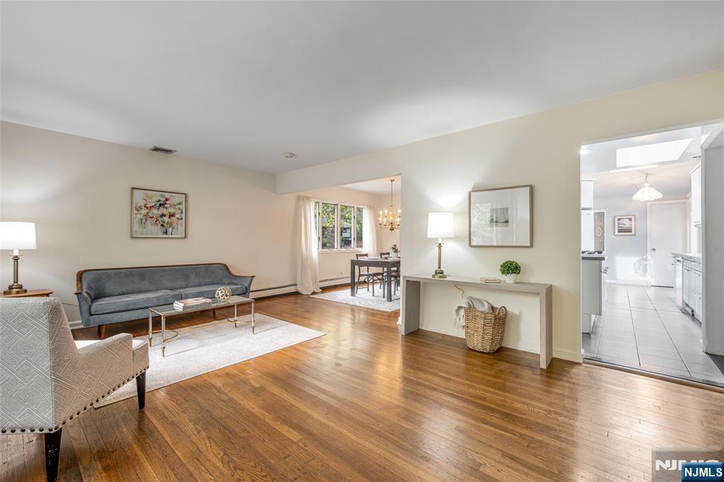15 Linden Road