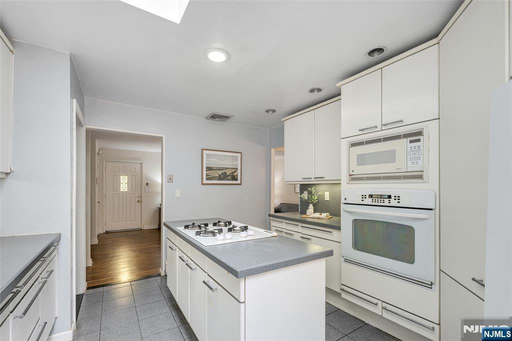 15 Linden Road
