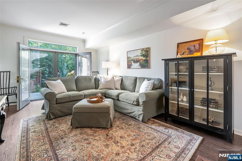 140 Bellair Road D