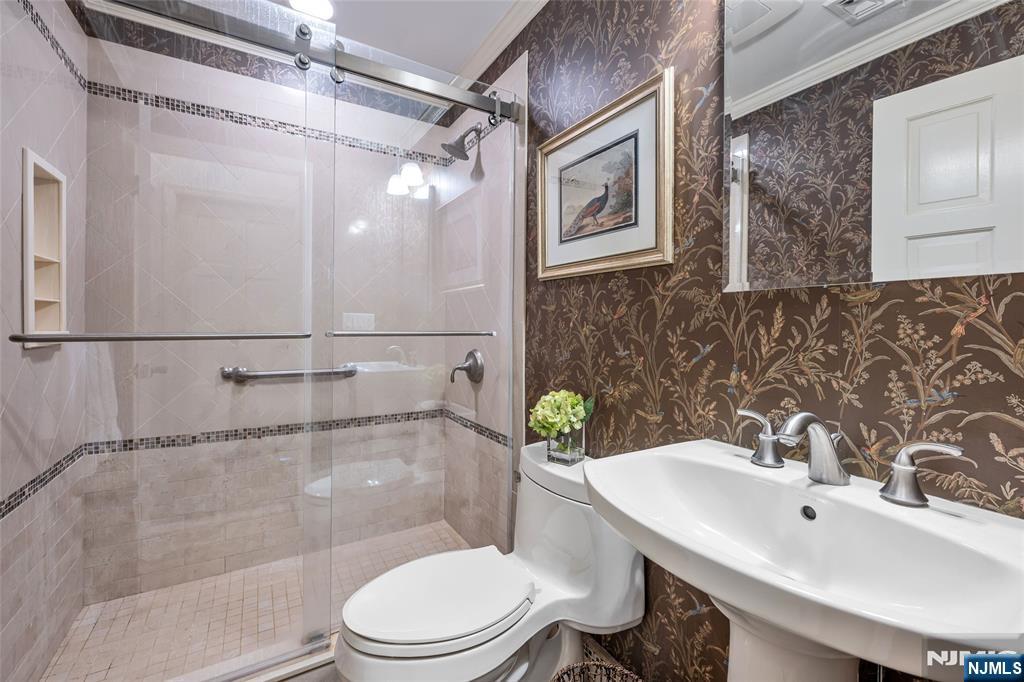 140 Bellair Road D