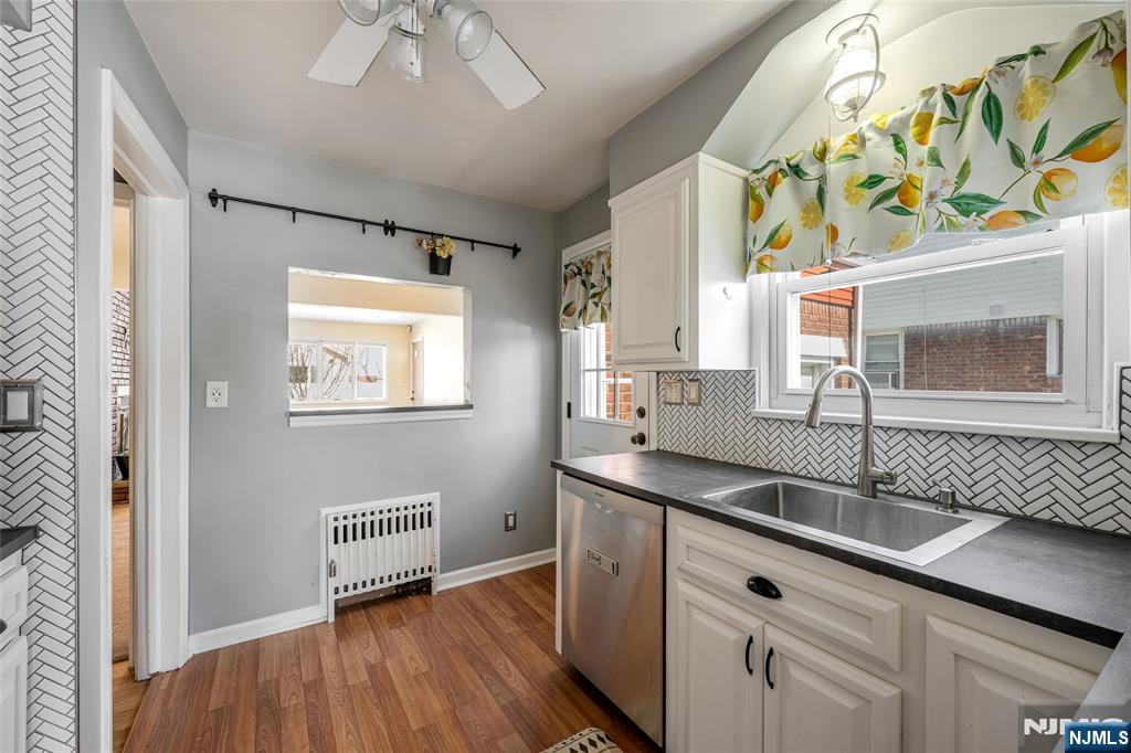 10-09 Charles Street