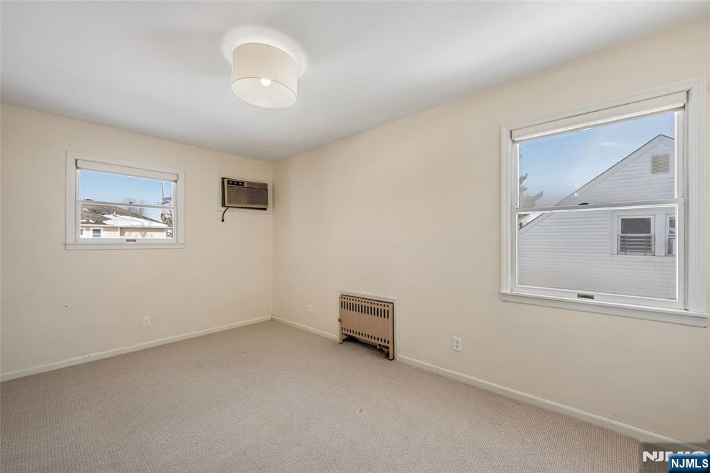 10-09 Charles Street