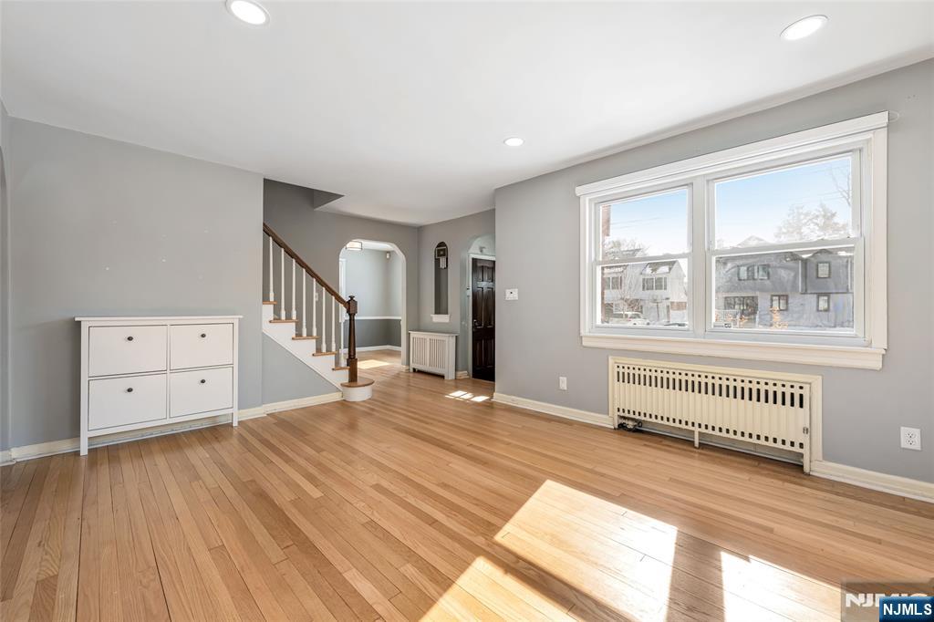 10-09 Charles Street