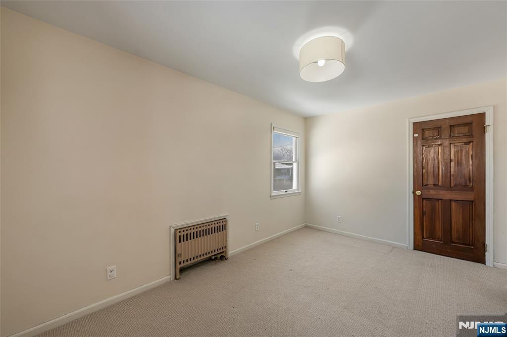 10-09 Charles Street