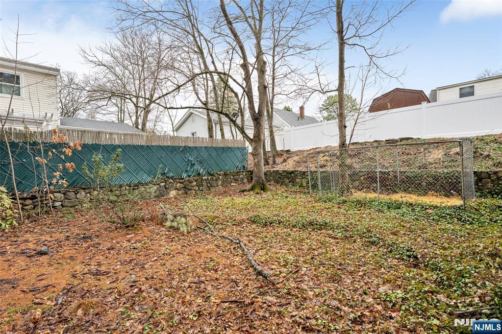 31 Cedar Street