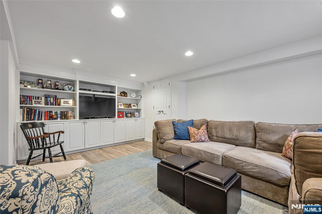 716 Morningside Road