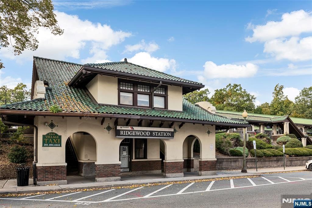 716 Morningside Road