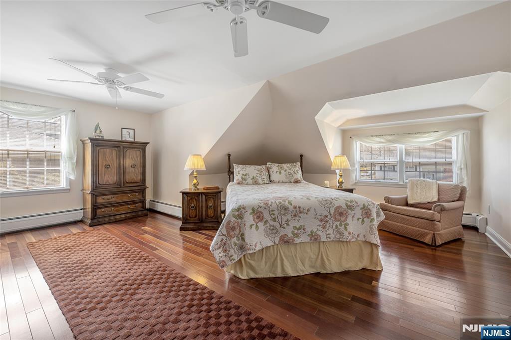 133 N Pleasant Avenue