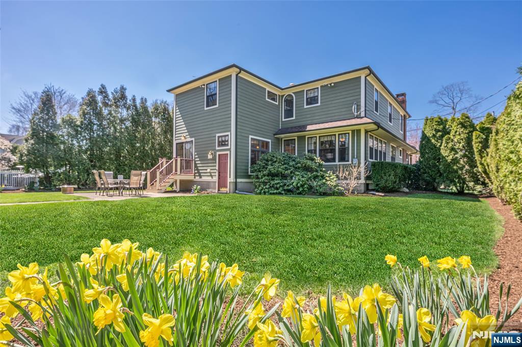 133 N Pleasant Avenue