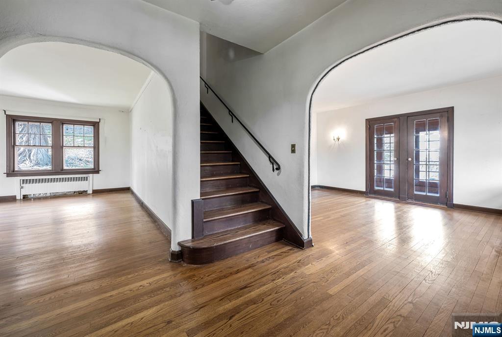 342 Hillcrest Road