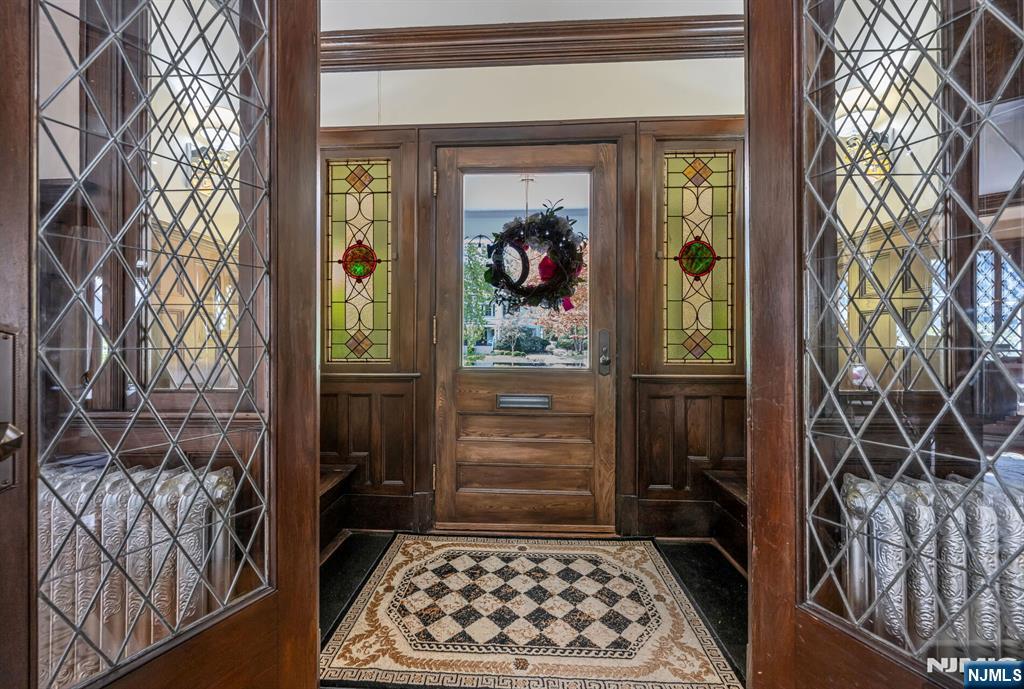 427 Spring Avenue