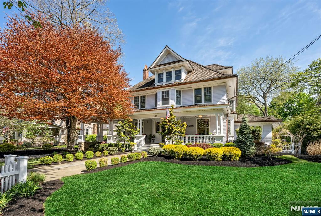 427 Spring Avenue