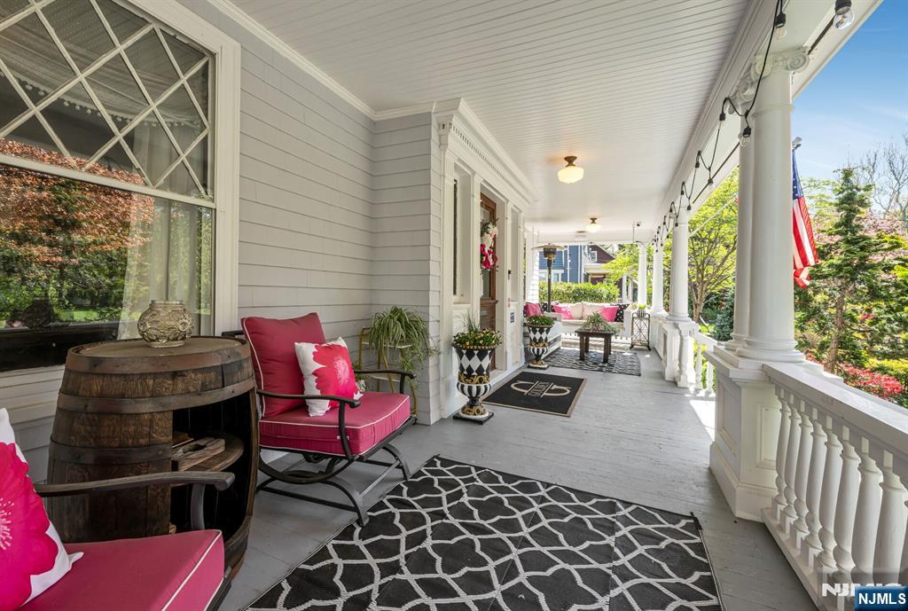 427 Spring Avenue