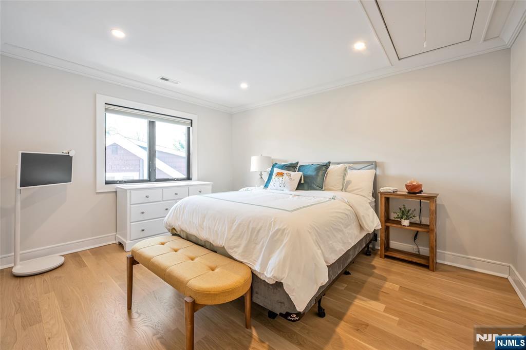 67 Westervelt Place