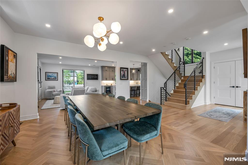67 Westervelt Place