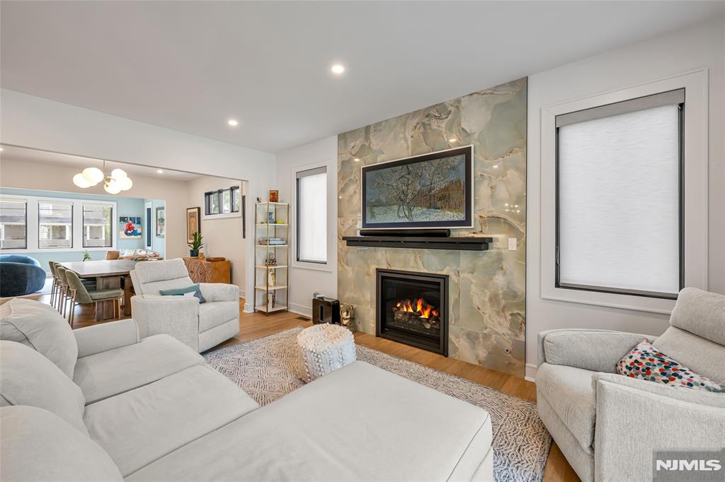 67 Westervelt Place