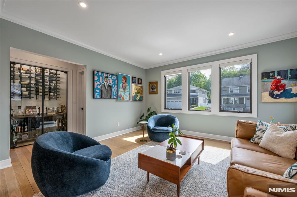 67 Westervelt Place