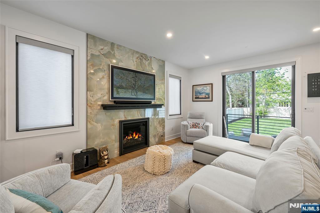 67 Westervelt Place