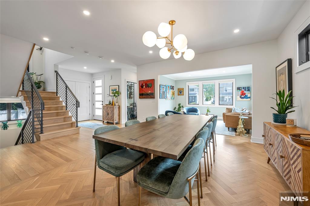 67 Westervelt Place