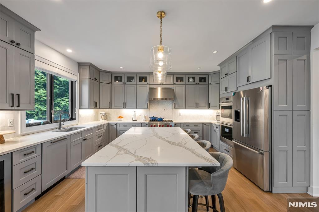 67 Westervelt Place