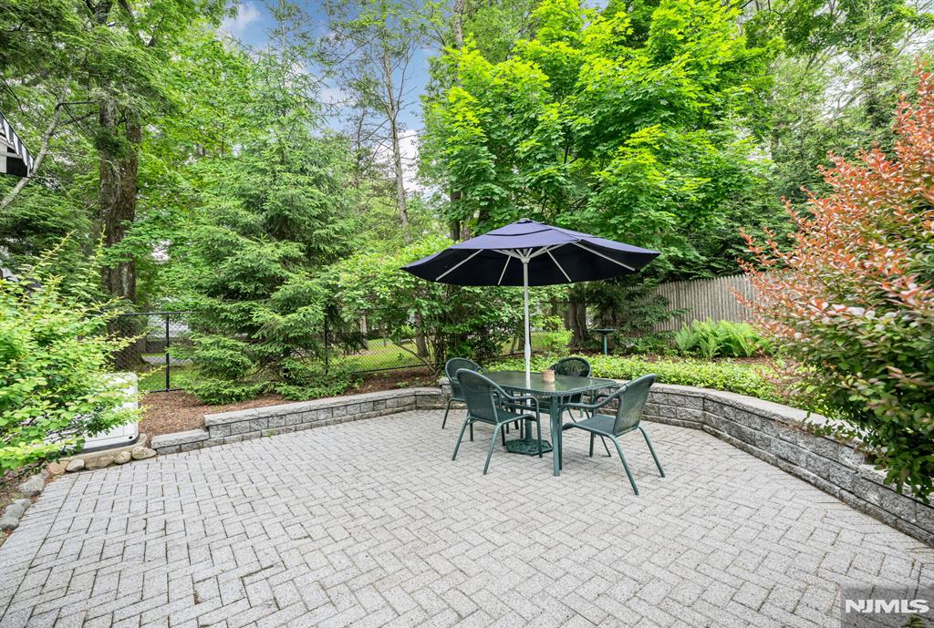 37 Van Dyke Drive