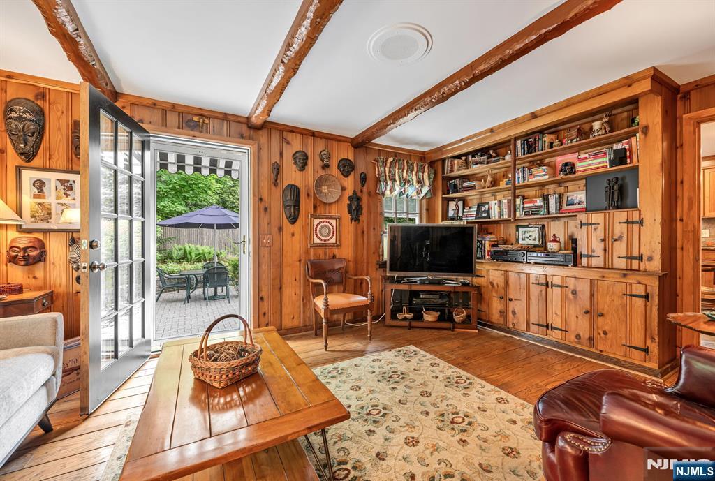 37 Van Dyke Drive