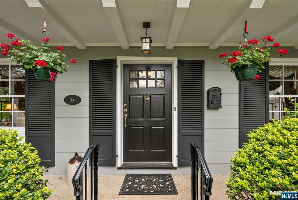 37 Van Dyke Drive