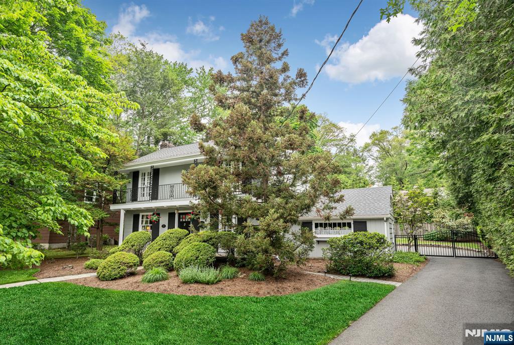 37 Van Dyke Drive
