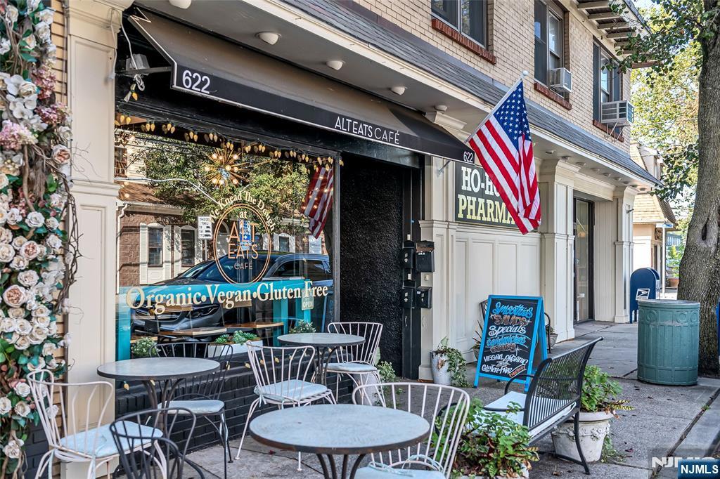 37 Van Dyke Drive