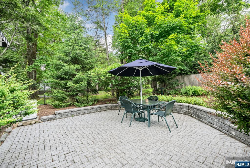 37 Van Dyke Drive