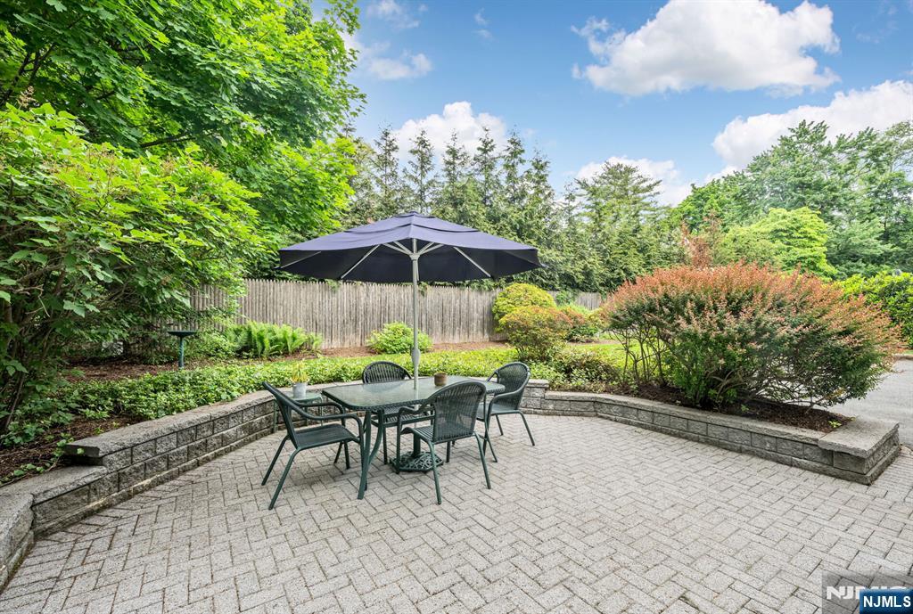 37 Van Dyke Drive
