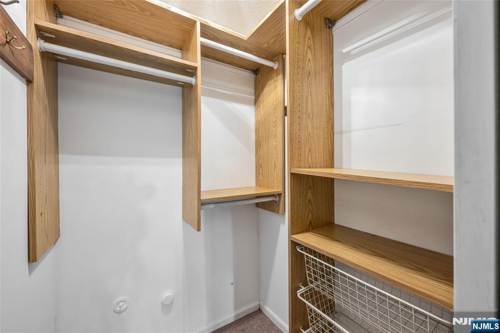 2 Ridgeview Terrace