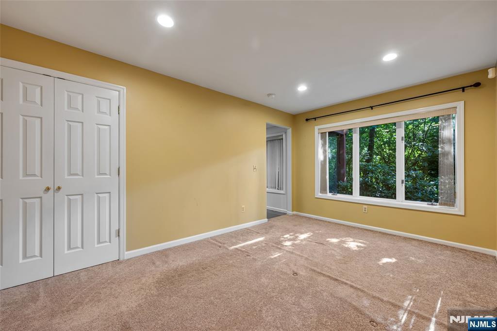 2 Ridgeview Terrace