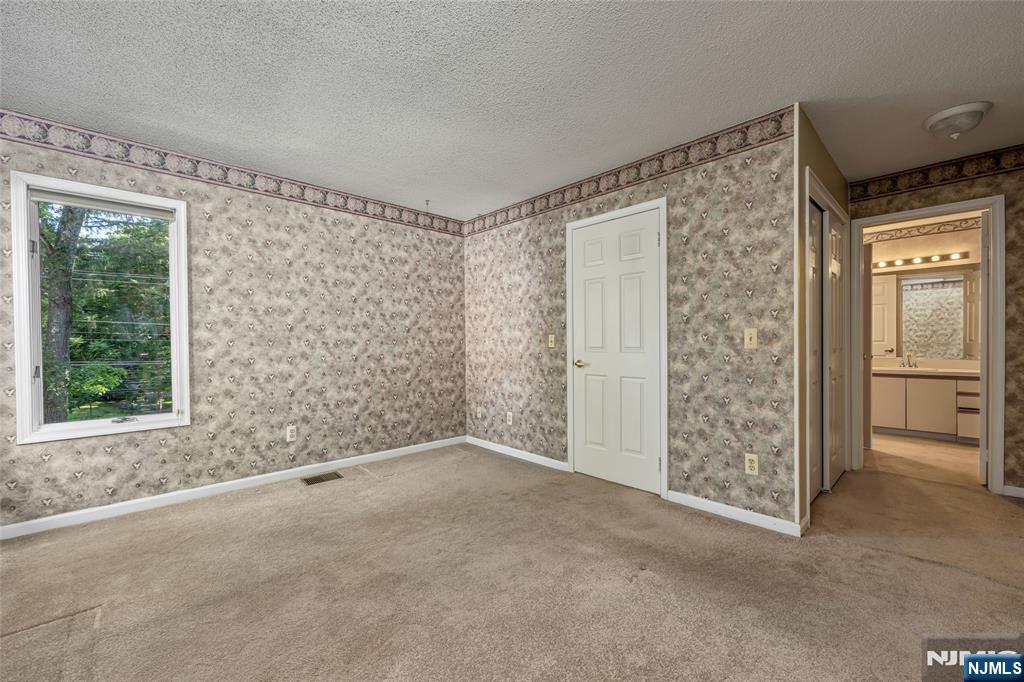2 Ridgeview Terrace