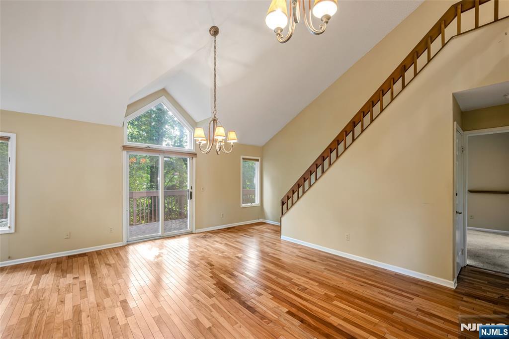 2 Ridgeview Terrace