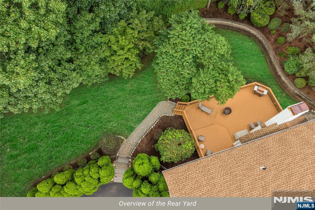 4 Moccasin Court